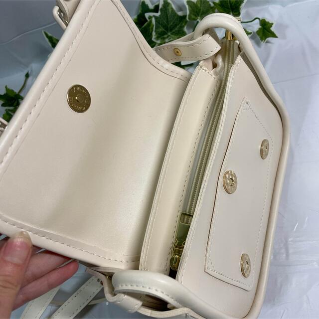 スナップボタン フラップ スクエアバッグ ショルダーバッグ メンズのバッグ(ショルダーバッグ)の商品写真