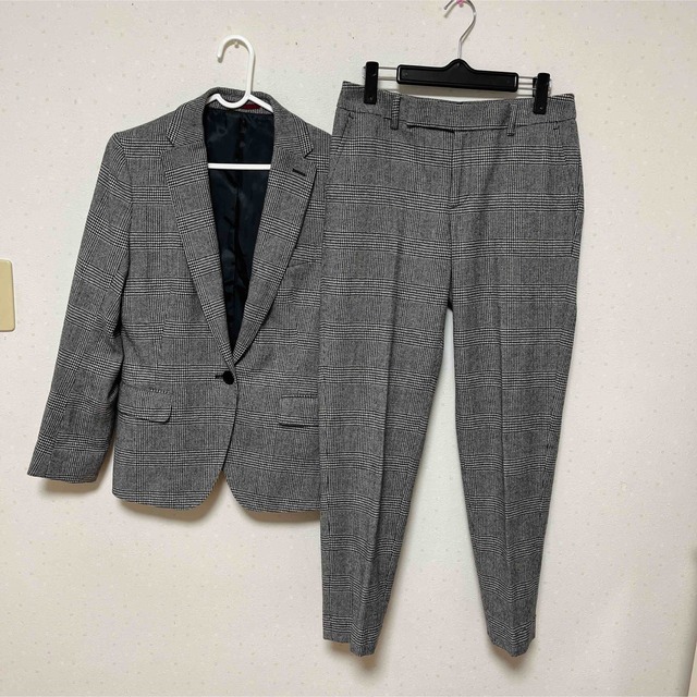 THE SUIT COMPANY(スーツカンパニー)の本日限定　THE SUIT COMPANY  パンツスーツ　40 レディースのフォーマル/ドレス(スーツ)の商品写真