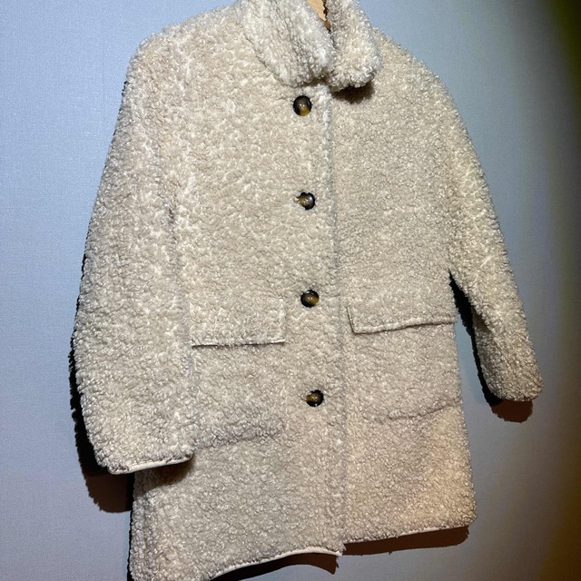 ZARA(ザラ)のZARA kids コートSIZE10 140cm キッズ/ベビー/マタニティのキッズ服女の子用(90cm~)(コート)の商品写真