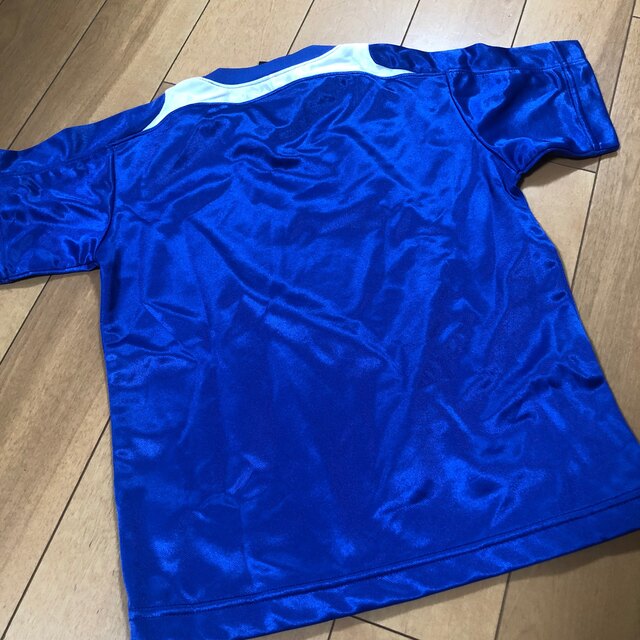 UMBRO(アンブロ)のアンブロ    半袖　Tシャツ　サッカー　120 スポーツ/アウトドアのサッカー/フットサル(ウェア)の商品写真