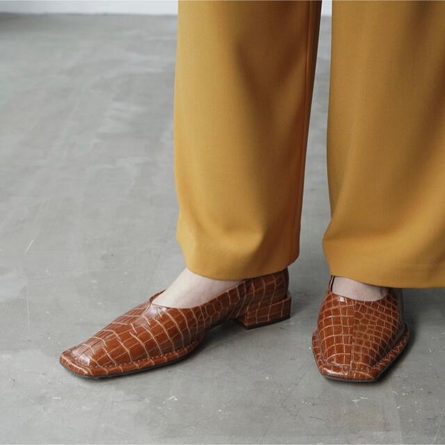 CLANE【CLANE】OUTSTITCH SQUARE FLAT SHOES