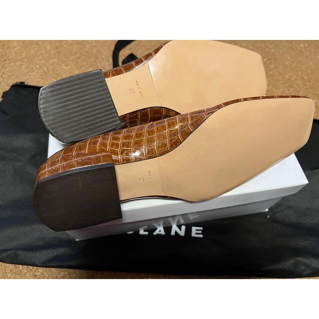 CLANE】OUTSTITCH SQUARE FLAT SHOES | www.innoveering.net
