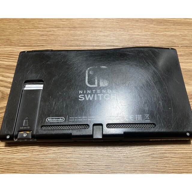 Nintendo Switch(ニンテンドースイッチ)のニンテンドースイッチ Nintendo Switch 本体のみ ジャンク品 エンタメ/ホビーのゲームソフト/ゲーム機本体(家庭用ゲーム機本体)の商品写真