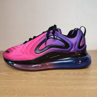 ナイキ(NIKE)の美品 大人気 NIKE WMNS AIR MAX 720 SUNSET PACK(スニーカー)