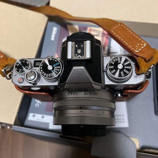 新品 ミラーレス デジタル一眼カメラ SLレンズキット ニコン VR 16-50 fc Z