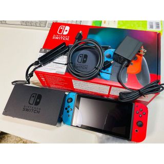 Nintendo Switch 新型（バッテリー強化版）(家庭用ゲーム機本体)