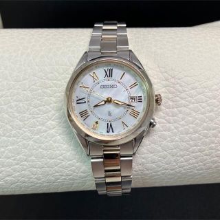 SEIKO - ルキア チタン レディダイヤ シェル ソーラー 電波 腕時計 1B35