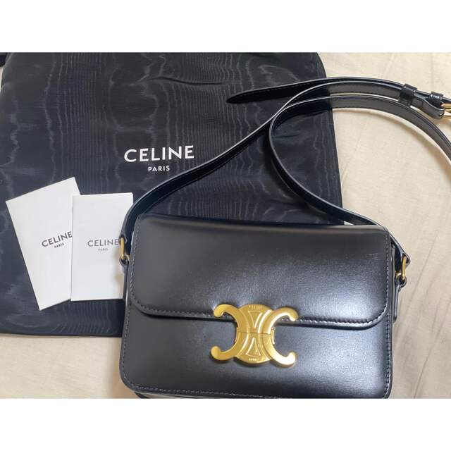 【週末限定価格】CELINE ティーントリオンフ ショルダーバッグ ブラック