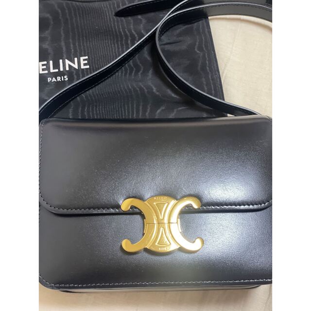 【週末限定価格】CELINE ティーントリオンフ ショルダーバッグ ブラック