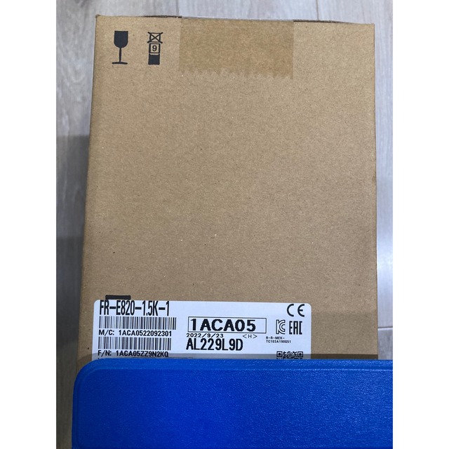 新品未使用未開封品 三菱電機 FR-E820-1.5K-1 インバータ