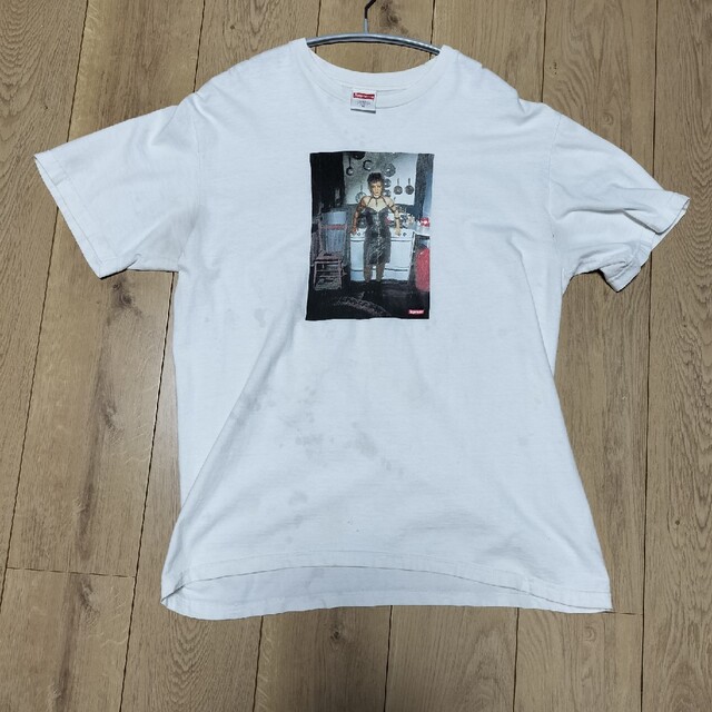 Supreme　Tシャツ