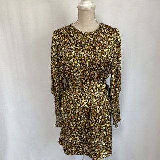 ザラ(ZARA)のZARA ザラ　チュニックワンピース　小花柄　レトロ柄　リゾート　リラックス(ミニワンピース)