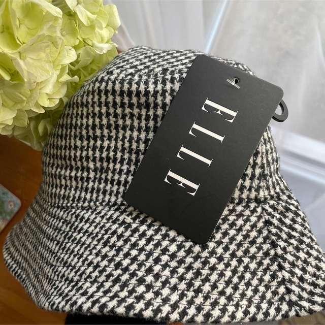 ELLE(エル)のELLE PARIS ❤︎ バケットハット レディースの帽子(ハット)の商品写真