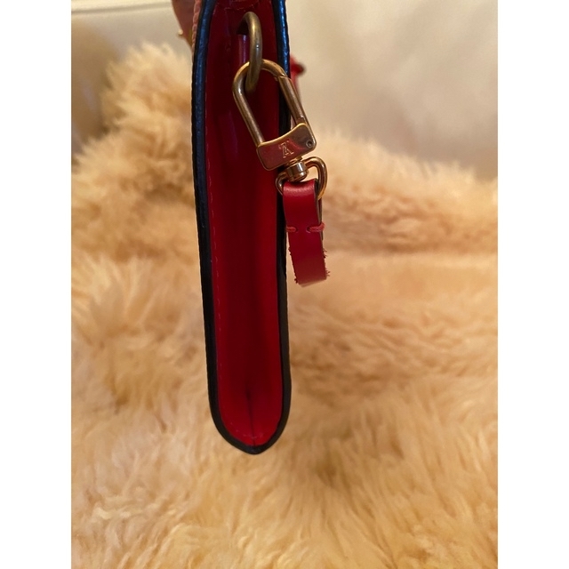 美品* LOUISVUITTON アクセソワール エピ 赤-