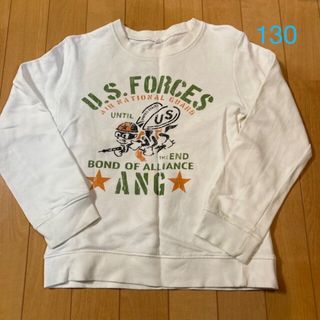 ニシマツヤ(西松屋)のキッズ　ボーイズ　トレーナー　130 白　裏起毛無し　西松屋(Tシャツ/カットソー)