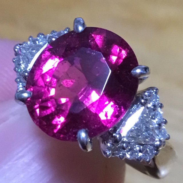 最安値】 艶やかレッド⭐️4ct❗️ルベライト✨ダイヤ✨リング✨約8.5