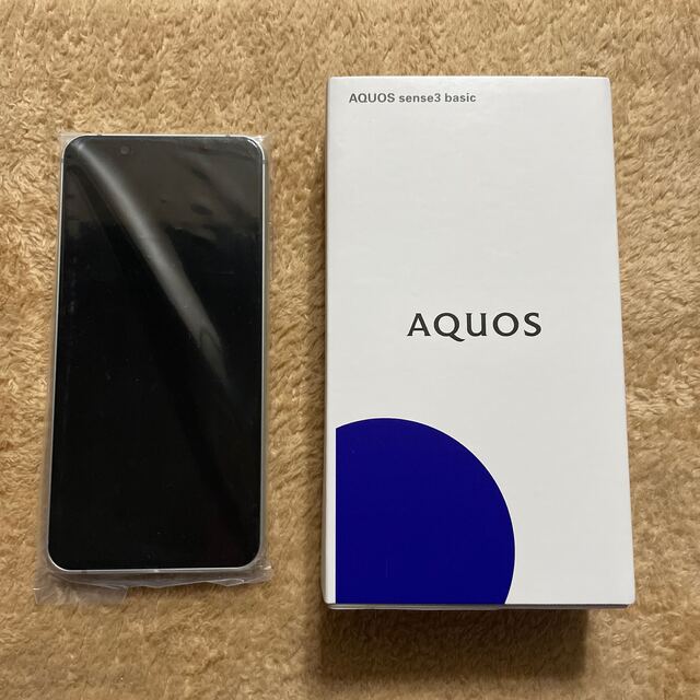 スマホ/家電/カメラAQUOS sense3 basic スマホ　シルバー