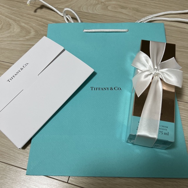 Tiffany & Co. - ティファニー ローズゴールド ハンドクリーム 2.5オンス（約 75ML）の通販 by ゆき｜ティファニーならラクマ