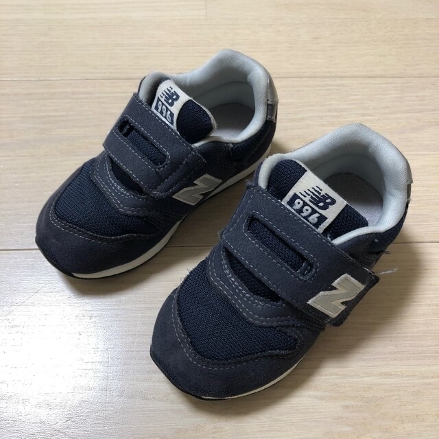 New Balance(ニューバランス)のニューバランス　スニーカー　IZ996 紺　ネイビー　15cm キッズ　靴 キッズ/ベビー/マタニティのキッズ靴/シューズ(15cm~)(スニーカー)の商品写真