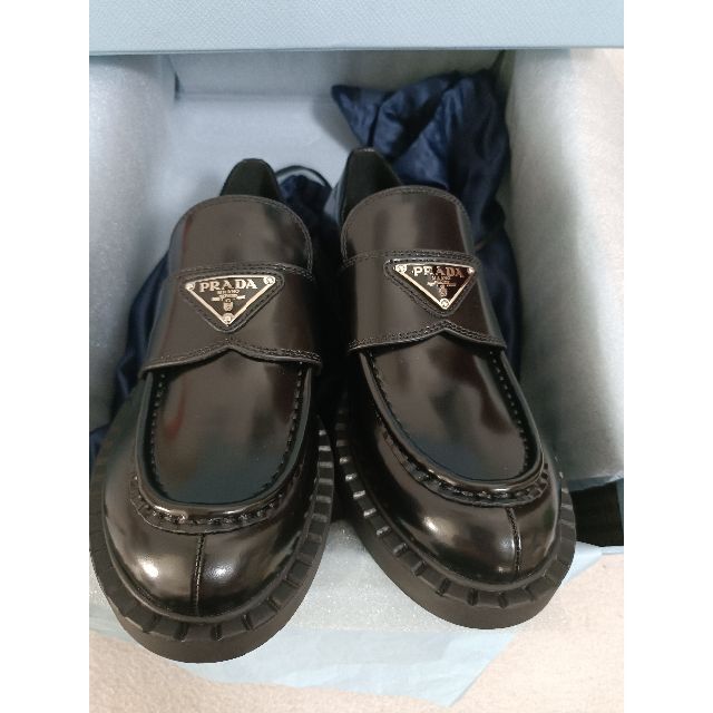 PRADA プラダ ロゴプレート モノリス ローファー7.5 migotohonda.com.br