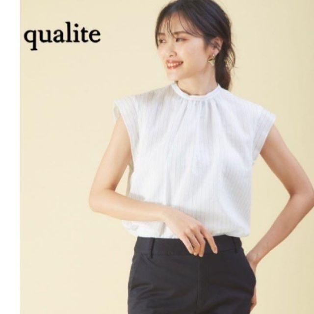 qualite - 涼し気な透け感♪ ストライプ バックボタンブラウス M