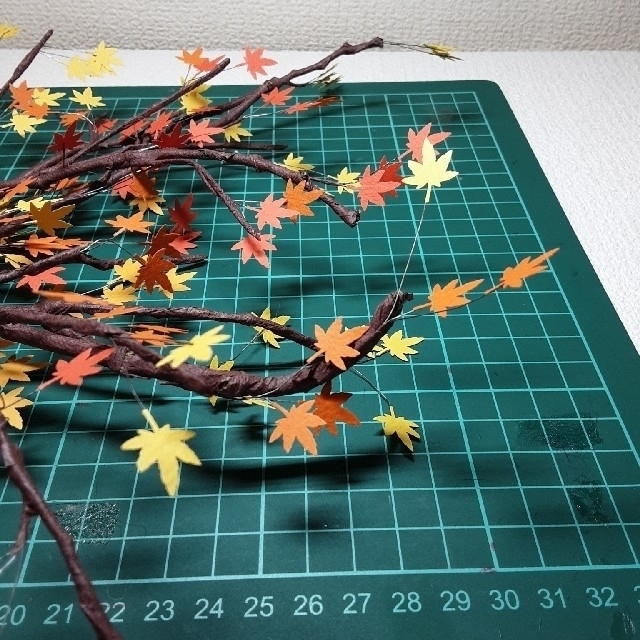 枯れない 紅葉 ②  大ぶり  枝６本 ハンドメイドのフラワー/ガーデン(その他)の商品写真