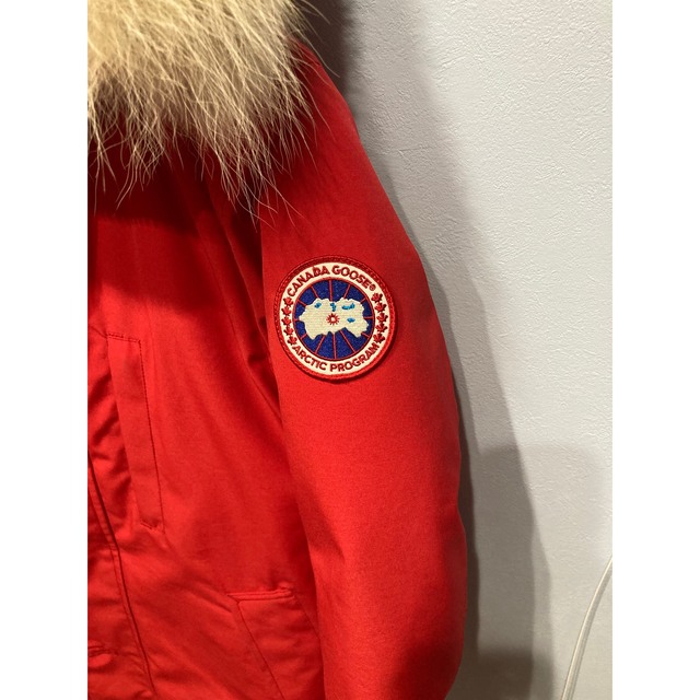 CANADA GOOSE(カナダグース)のミックスマシーン様専用カナダグース ジャスパー レッド S メンズのジャケット/アウター(ダウンジャケット)の商品写真