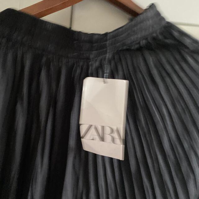 ZARA(ザラ)の新品ZARA‼︎プリーツパンツ レディースのパンツ(カジュアルパンツ)の商品写真