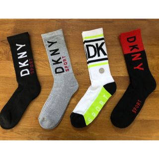 ダナキャランニューヨーク(DKNY)の新品DKNY ダナキャランニューヨーク　メンズソックス靴下 4足セット102(ソックス)