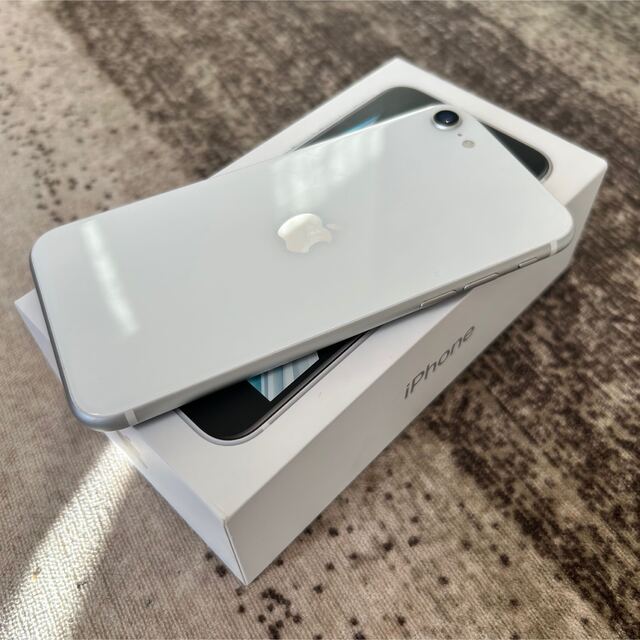 ◇iPhone SE 第2世代 (SE2) ホワイト 128 GB SIMフリー(Amazon ◇iPhone SE 第2世代 (SE2) ホワイト 128 GB SIMフリー(Amazon