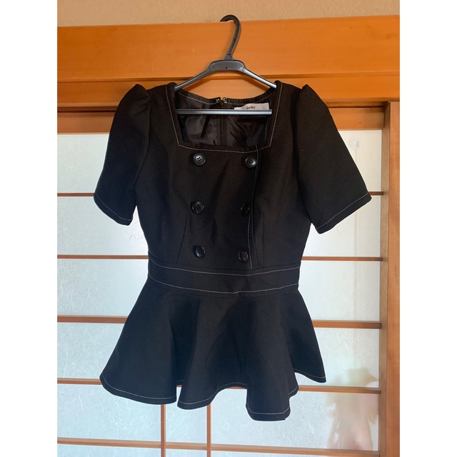 sheller シェリエ♡コントラストステッチジャケットトップス♡BLACK レディースのトップス(シャツ/ブラウス(半袖/袖なし))の商品写真