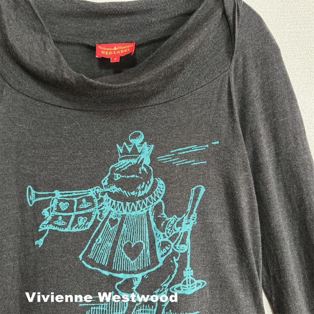 Vivienne Westwood(ヴィヴィアンウエストウッド)の【Vivienne Westwood】クラウンネコORBロゴ オフ カットソー レディースのトップス(カットソー(長袖/七分))の商品写真