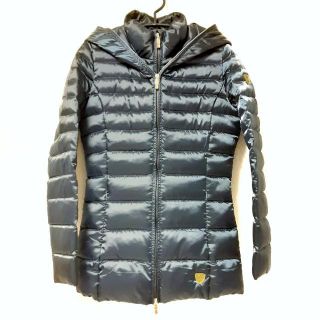 アルマーニ レディースダウンコート最終価格にいたしました! 売り出し