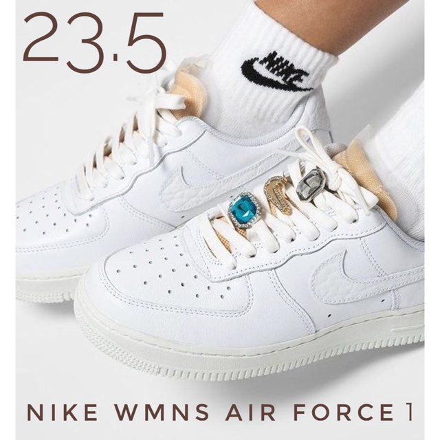 一点限り再々入荷◎NIKE WMNS AIR FORCE１ 　ジュエル　ホワイト