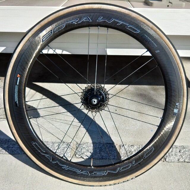 SHIMANO(シマノ)のロードバイクホイール　カンパニョーロ　ボーラ60 極上品！！ スポーツ/アウトドアの自転車(パーツ)の商品写真
