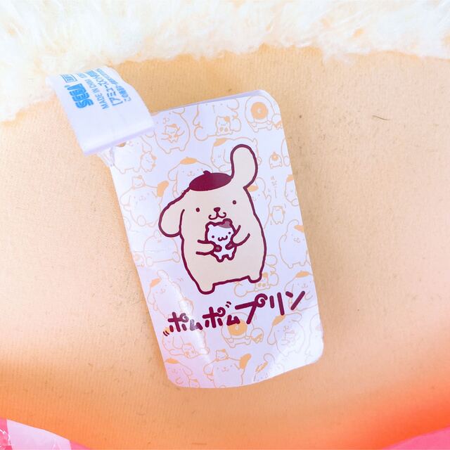 サンリオ(サンリオ)のポムポムプリン ほわほわ クッション ぬいぐるみ 特大 エンタメ/ホビーのおもちゃ/ぬいぐるみ(ぬいぐるみ)の商品写真