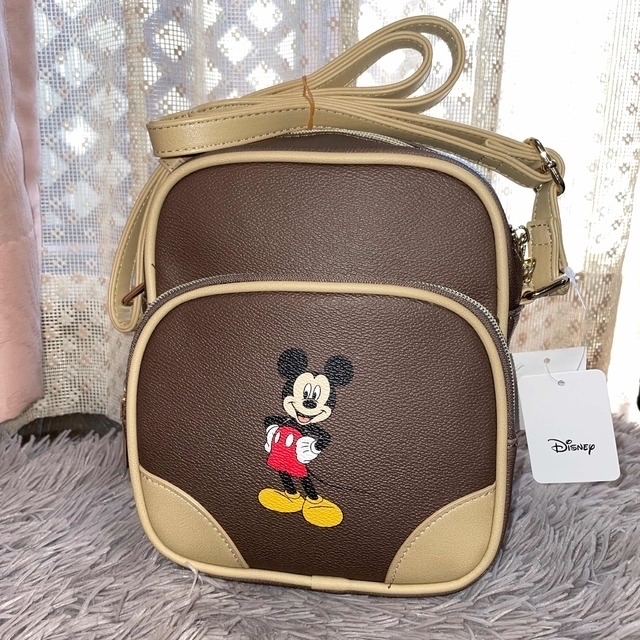 売り尽くし値下げセール中‼️新品 Disney ミッキーショルダーバッグの ...