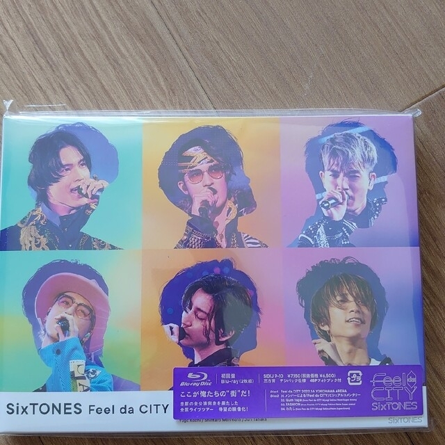 SixTONES(ストーンズ)のFeel　da　CITY（初回盤） Blu-ray エンタメ/ホビーのDVD/ブルーレイ(ミュージック)の商品写真