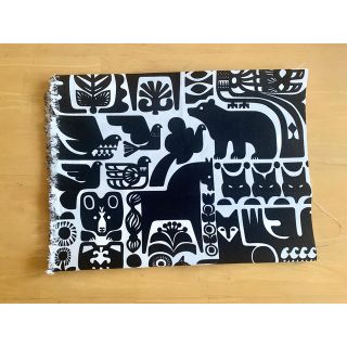 マリメッコ(marimekko)のレア★新品 marimekko はぎれ　生地　ピエニカンテレーンクッツ　白黒(生地/糸)