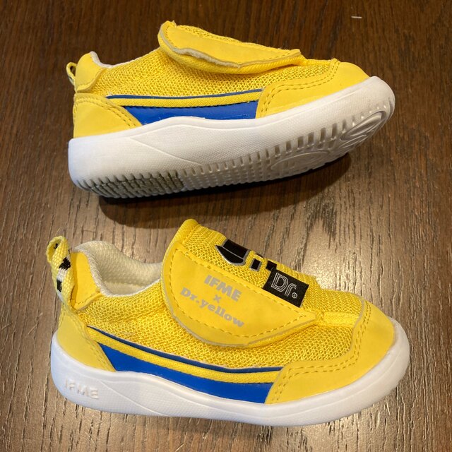 【美品】IFME×Dr-yellow ベビーシューズ キッズ/ベビー/マタニティのベビー靴/シューズ(~14cm)(スニーカー)の商品写真