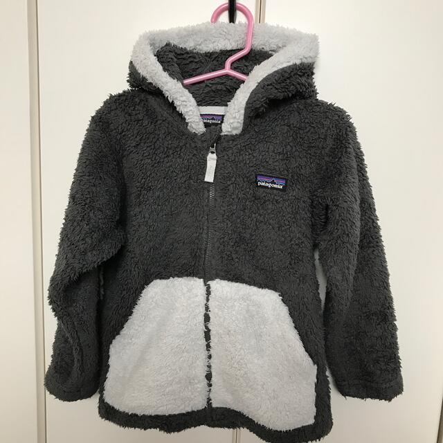 patagonia(パタゴニア)のパタゴニア　フリース4T キッズ/ベビー/マタニティのキッズ服女の子用(90cm~)(ジャケット/上着)の商品写真