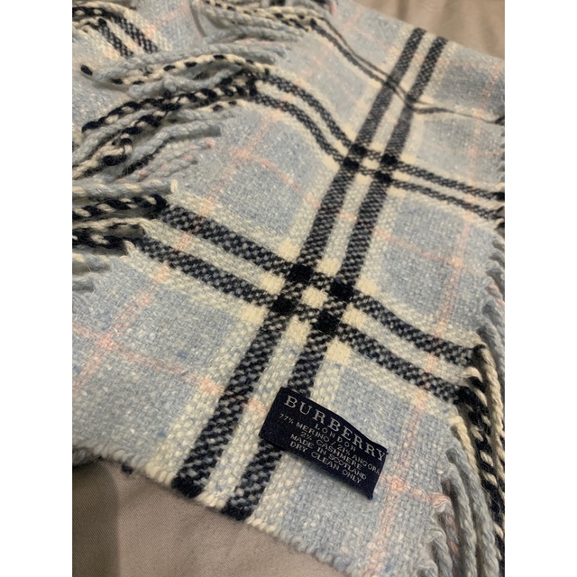 BURBERRY(バーバリー)の正規品Burberry London バーバリーロンドン　個性的チェックマフラー レディースのファッション小物(マフラー/ショール)の商品写真