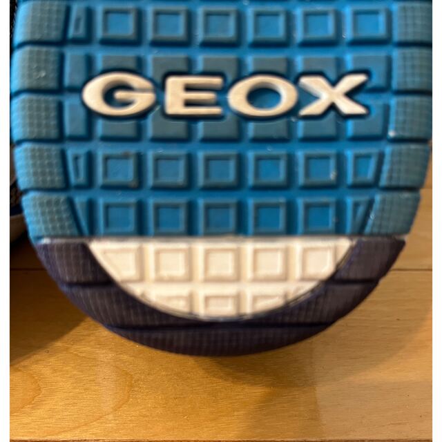 GEOX(ジェオックス)のGEOX シューズ　 メンズの靴/シューズ(スニーカー)の商品写真