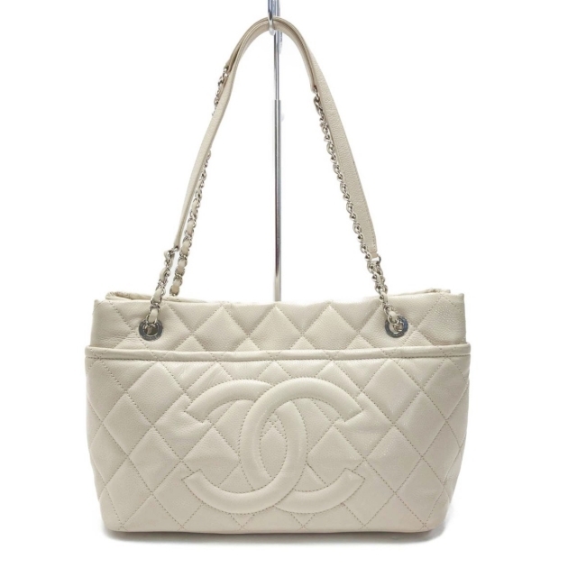 CHANEL シャネル マトラッセ チェーンショルダーバッグ アイボリー
