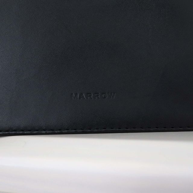 良品 MARROW マロウ BOX ボックス レザー ショルダーバッグ ブラック レディースのバッグ(ショルダーバッグ)の商品写真