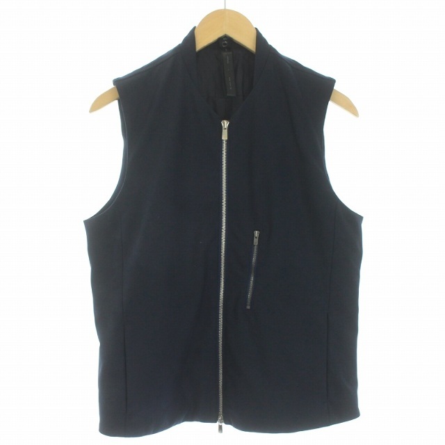 wjk(ダブルジェーケー)のwjk DEORON FUNCTIONAL LABEL vest メンズのトップス(ベスト)の商品写真