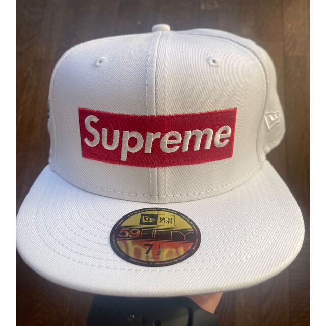 Supreme(シュプリーム)のsupreme new era 7-1/2 メンズの帽子(キャップ)の商品写真