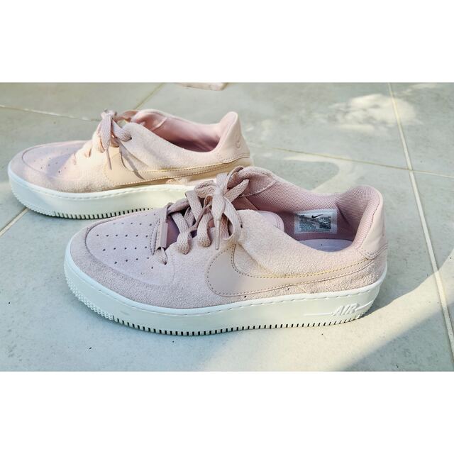 NIKE エアフォース 1セージ Low ウィメンズ シューズ 26センチ
