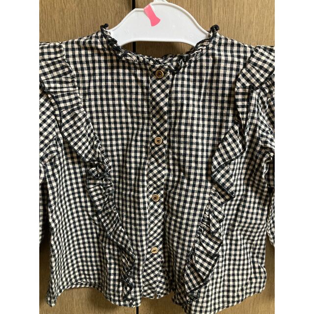 ZARA KIDS(ザラキッズ)のzarababyチェック柄トップス104 キッズ/ベビー/マタニティのキッズ服女の子用(90cm~)(Tシャツ/カットソー)の商品写真