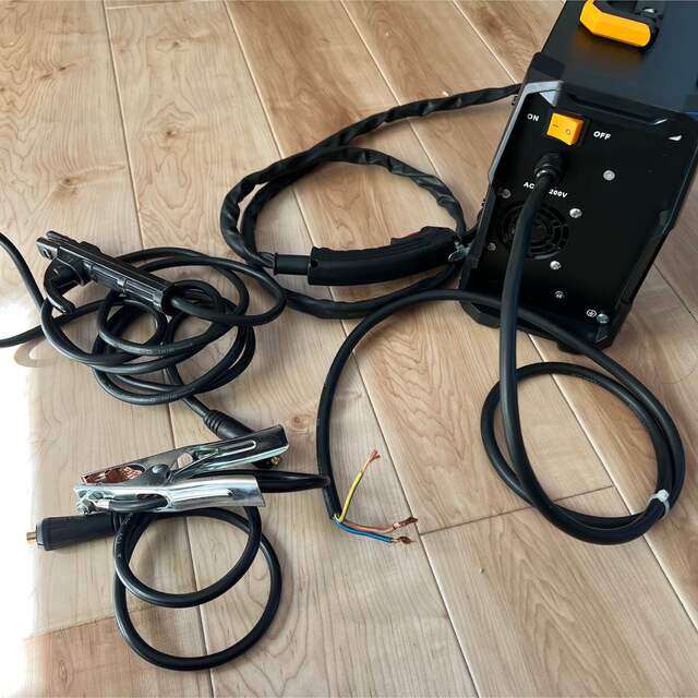 新品☆MIG160 IGBT 複合マルチ型 半自動溶接機 単相100/200V 新品☆MIG160 IGBT 複合マルチ型 半自動溶接機 単相100/200V